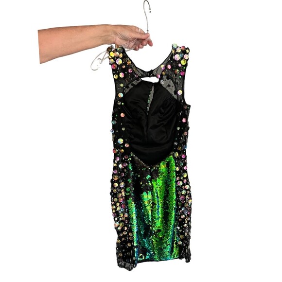Clarisse Green Beautiful Elegant Sequin cocktail dress - Picture 4 of 6